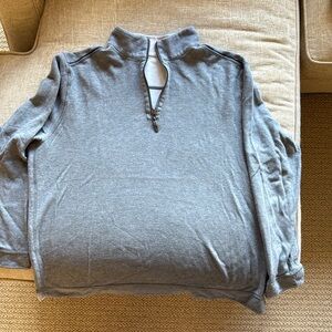 Tommy Bahama 3/4 zip sweatshirt pullover